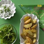 kräuterquark mit kartoffelschnitzen